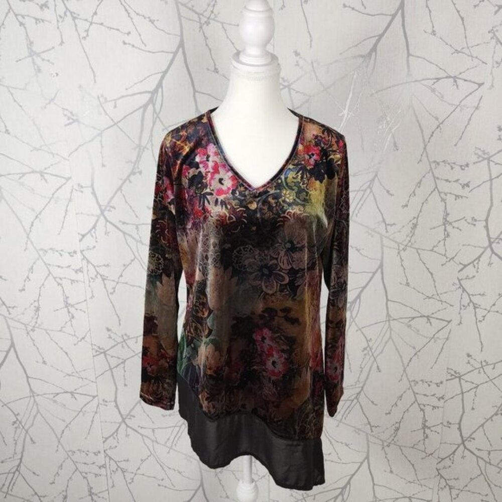 Fresh Fx Floral Print Velvet V-Neck Asymmetrical Tunic